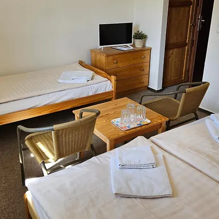 Bauru Dvur Konukevi Zdíkov